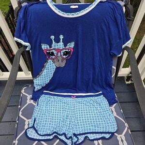 Layla Blue Giraffe Applique Pajama Top & Aqua Geo Print Sleep Shorts PJ Set M